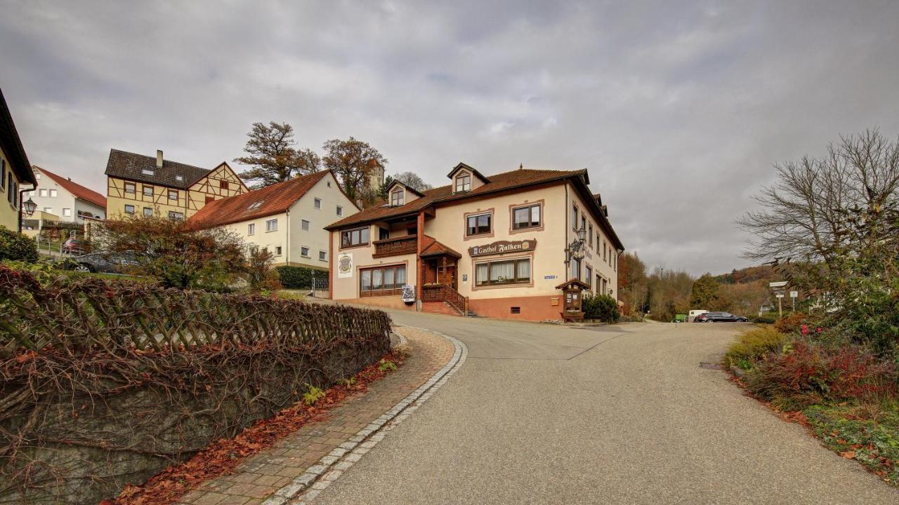 Landgasthof Falken Huttlingen Экстерьер фото