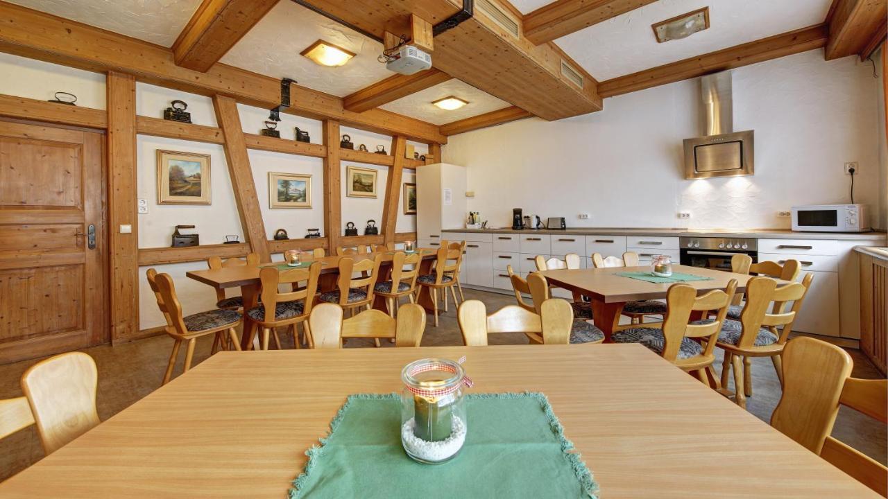 Landgasthof Falken Huttlingen Экстерьер фото
