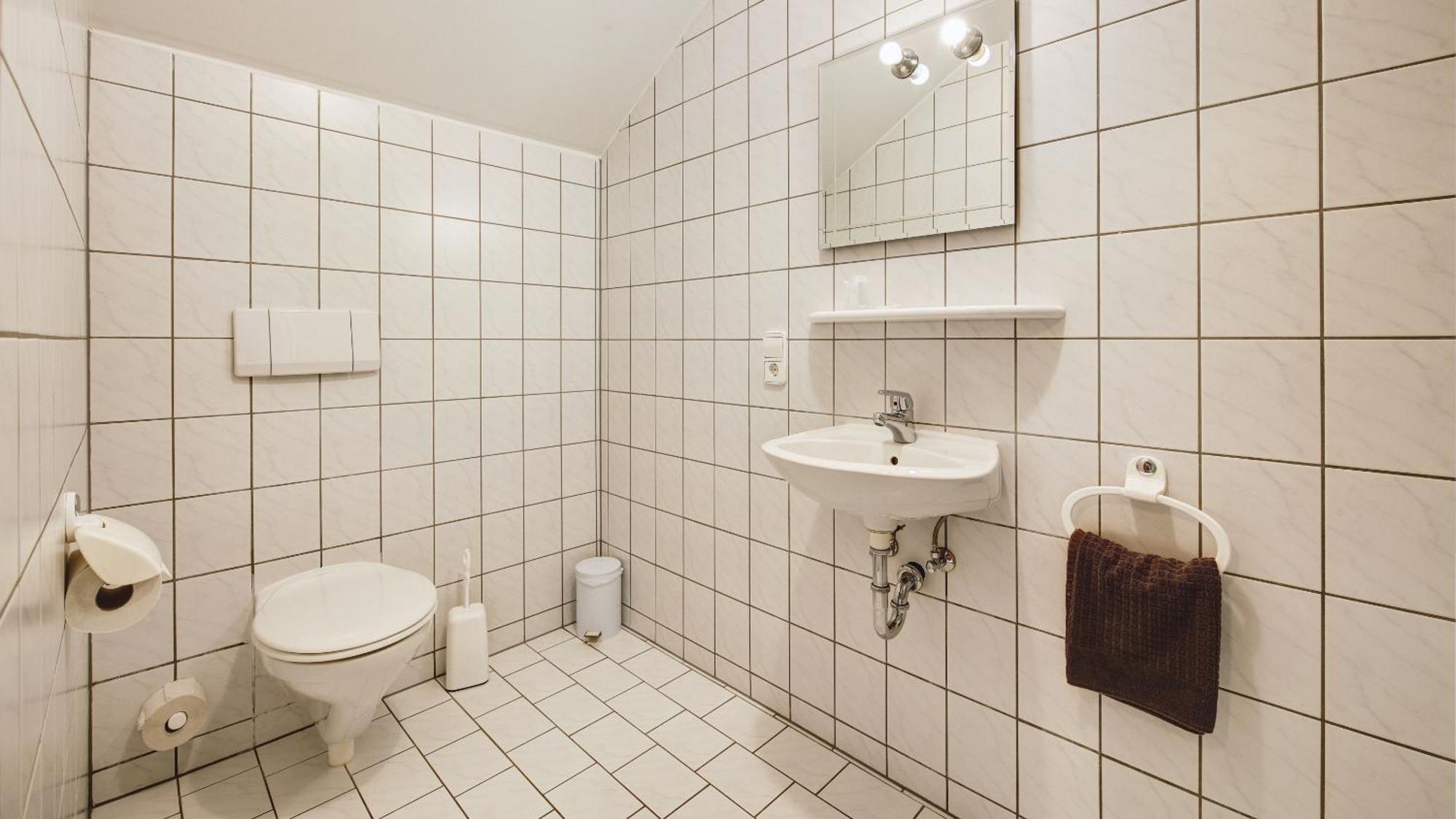 Landgasthof Falken Huttlingen Номер фото